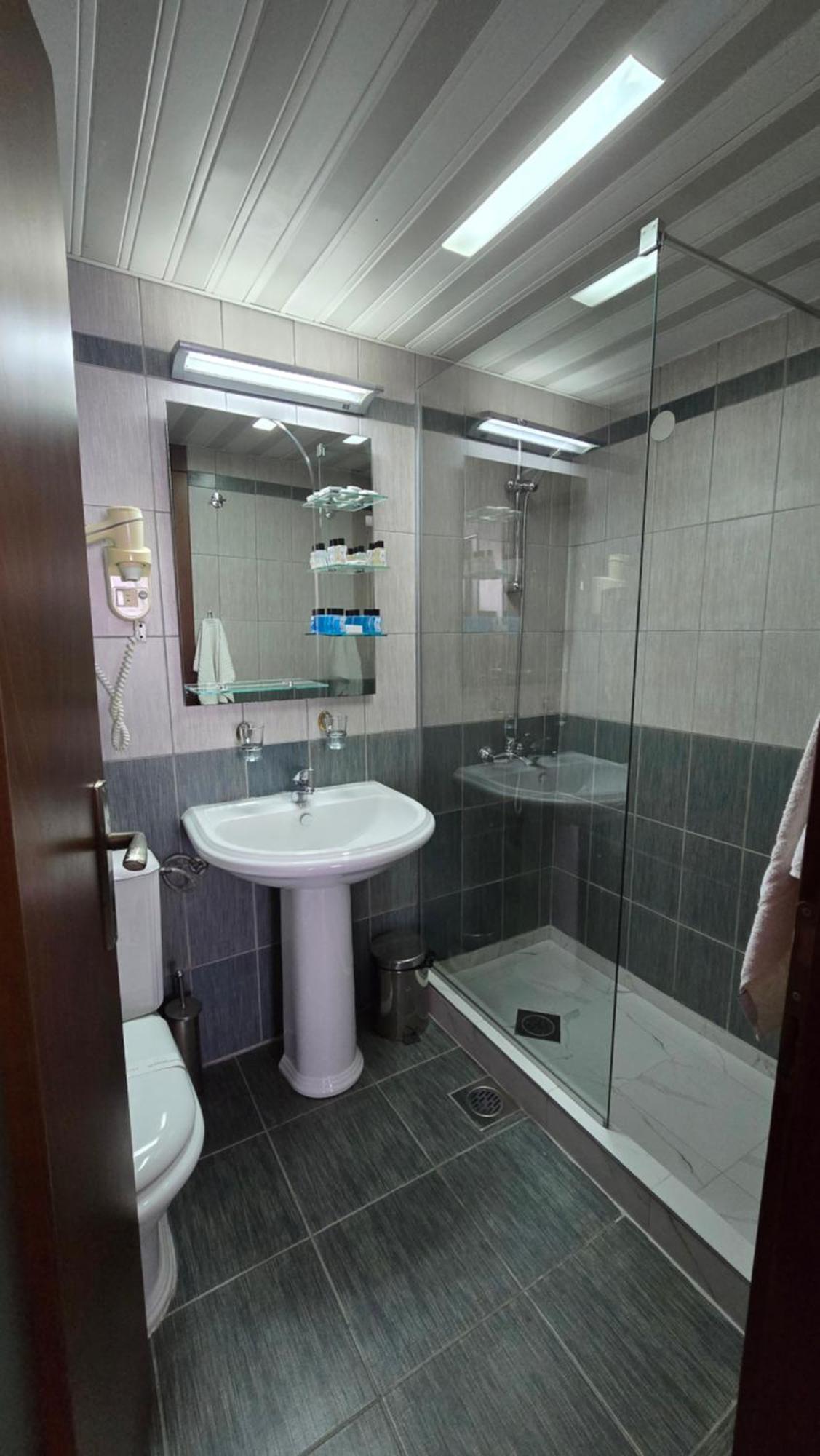 Hotell Royal View And 4*