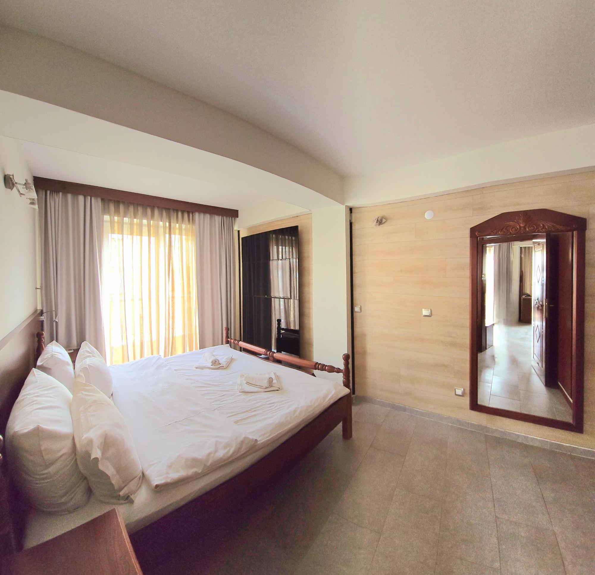Royal View 4*