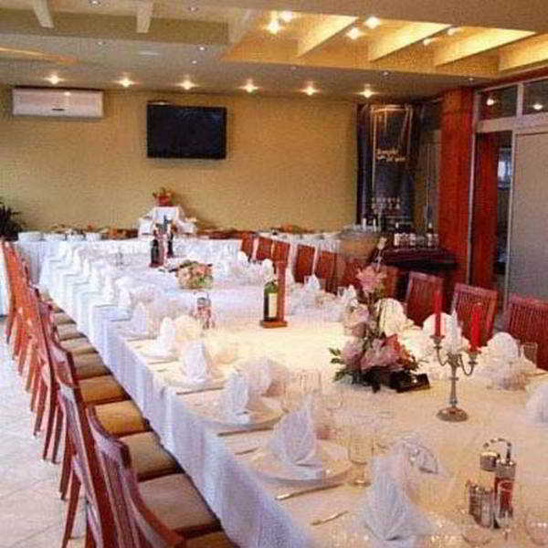 Hotell Royal View And Ohrid