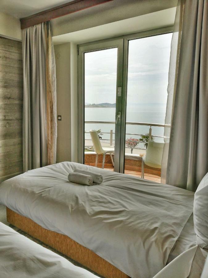 Royal View And Hotell