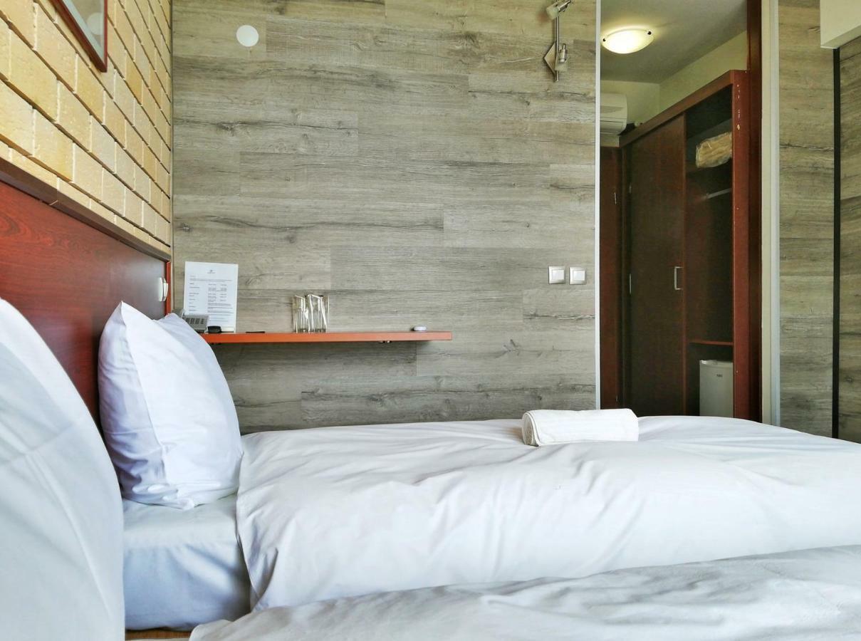 Royal View And Hotell 4*